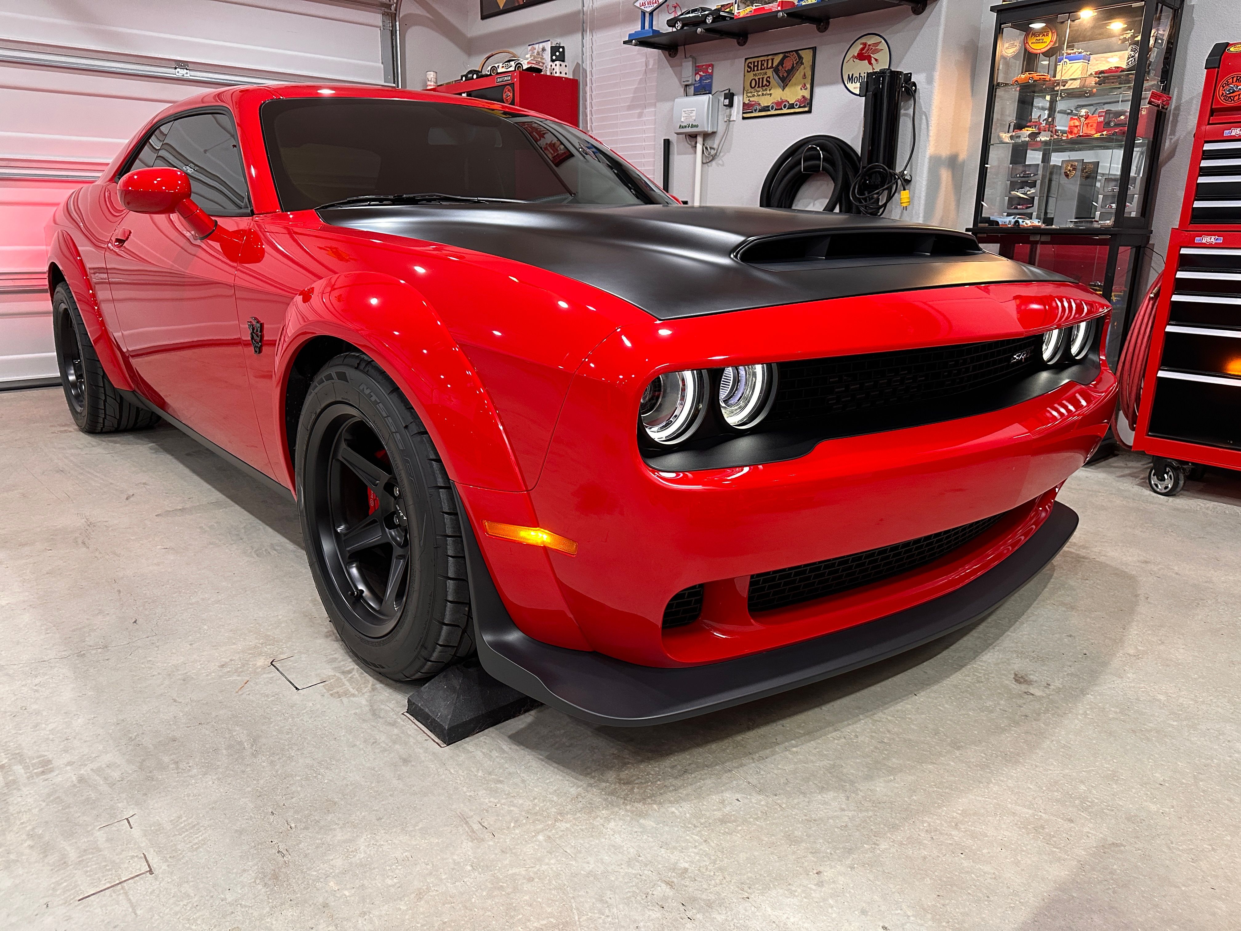 Used 2018 Dodge Challenger SRT Demon RWD image 28