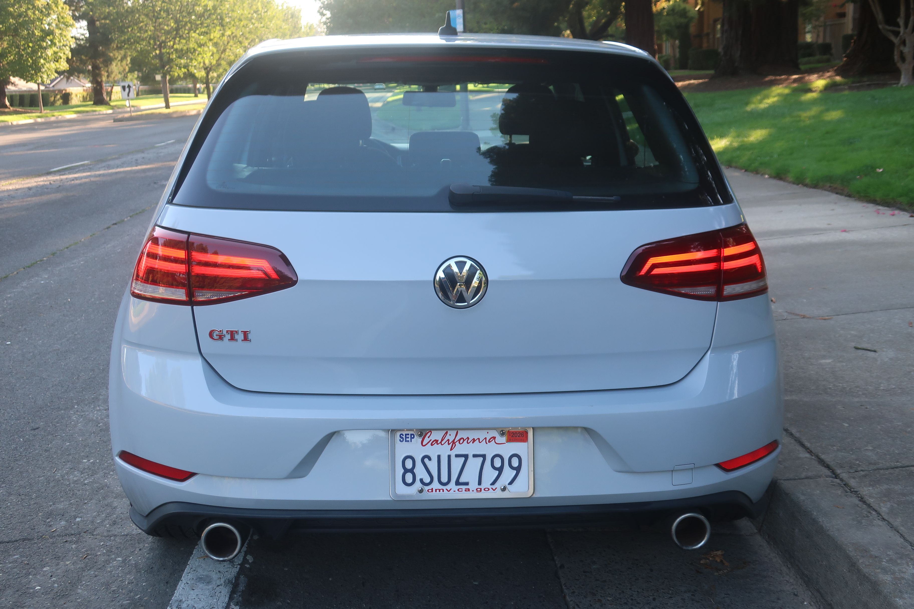 Used 2019 Volkswagen GTI S FWD image 4