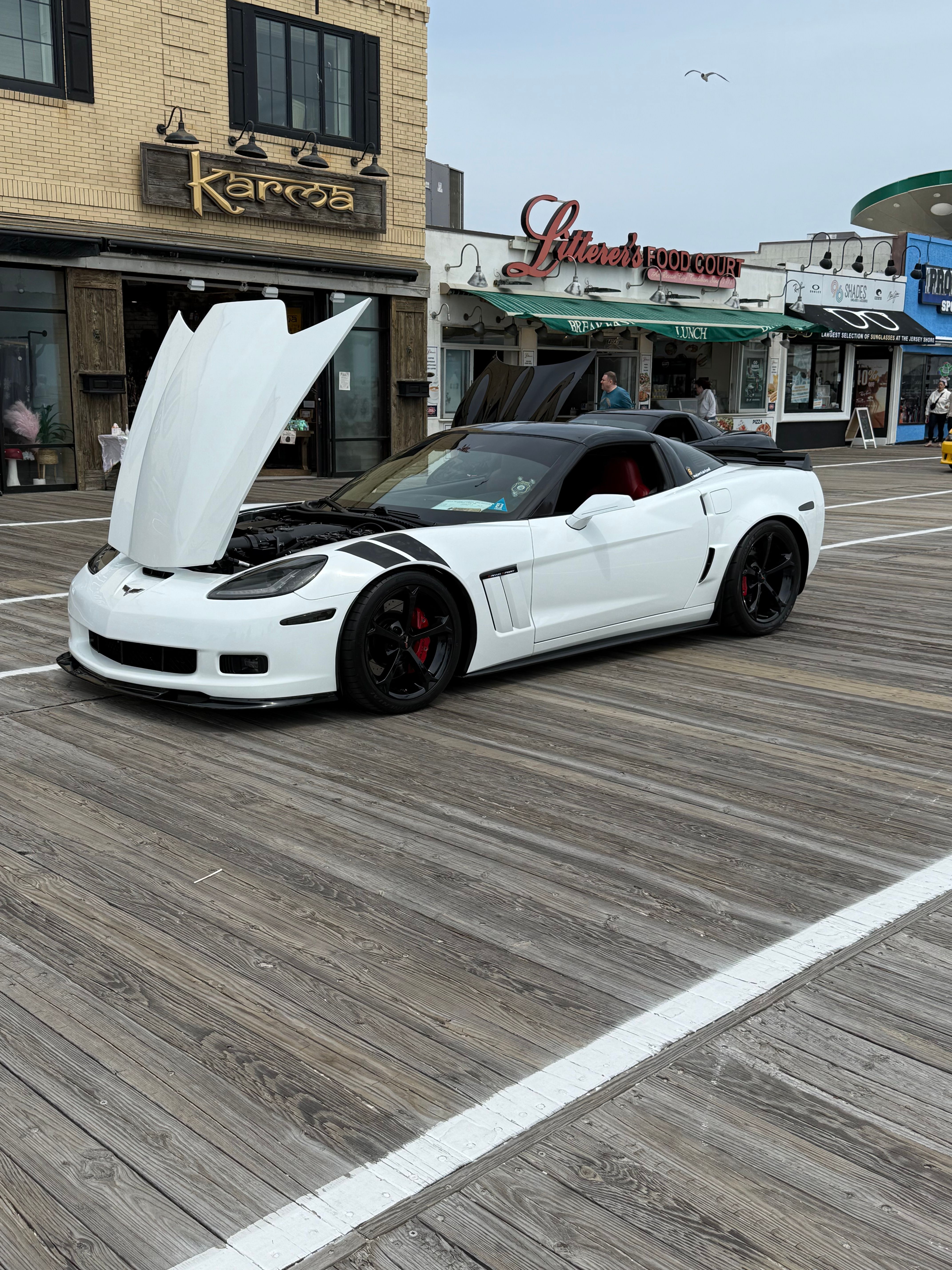 Used 2013 Chevrolet Corvette Grand Sport w/ 2LT Preferred Equipment Group RWD image 26