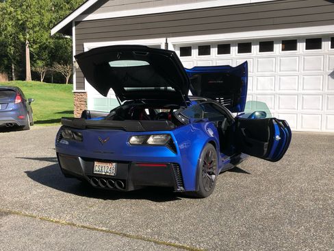 Used 2019 Chevrolet Corvette Z06 RWD image 5