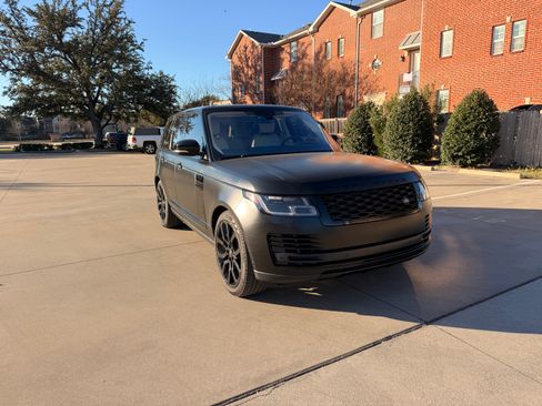 Used 2021 Land Rover Range Rover P360 Sport Utility 4D image 2