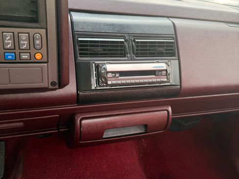Used 1992 Chevrolet Silverado 1500 2WD Regular Cab image 8