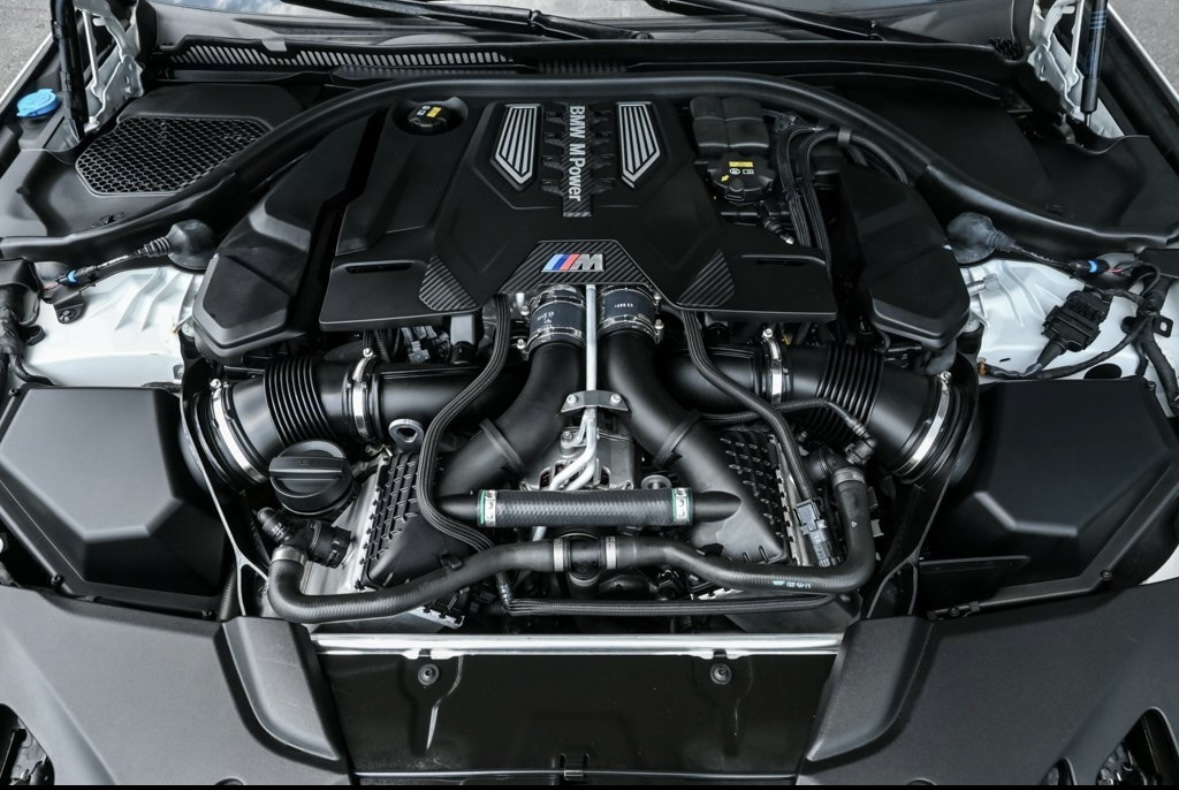 Used 2019 BMW M5 w/ Executive Package AWD/4WD image 9