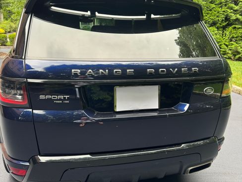 Used 2022 Land Rover Range Rover Sport HSE Dynamic AWD/4WD image 8