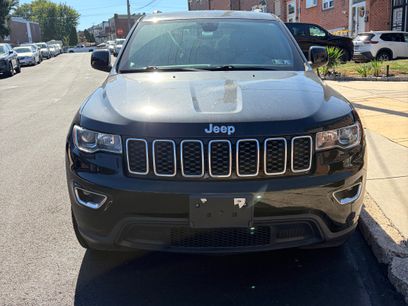 Used 2017 Jeep Grand Cherokee Laredo w/ Quick Order Package 23E