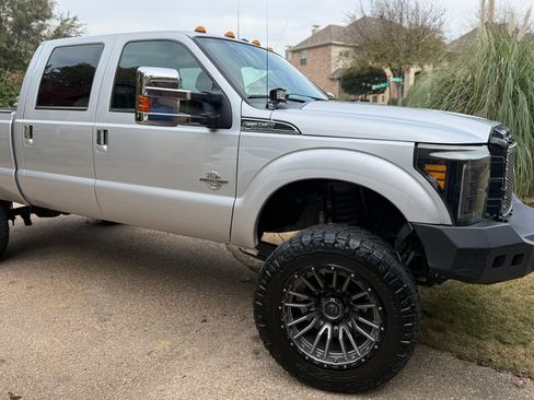 Used 2013 Ford F350 Platinum w/ Snow Plow Prep Pkg image 2