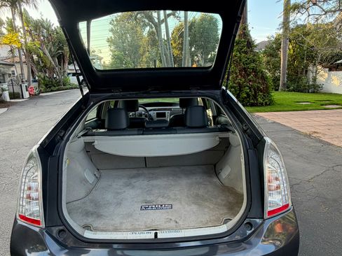 Used 2015 Toyota Prius Prime Advanced image 11