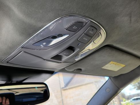 Used 2011 Hyundai Equus Ultimate image 10