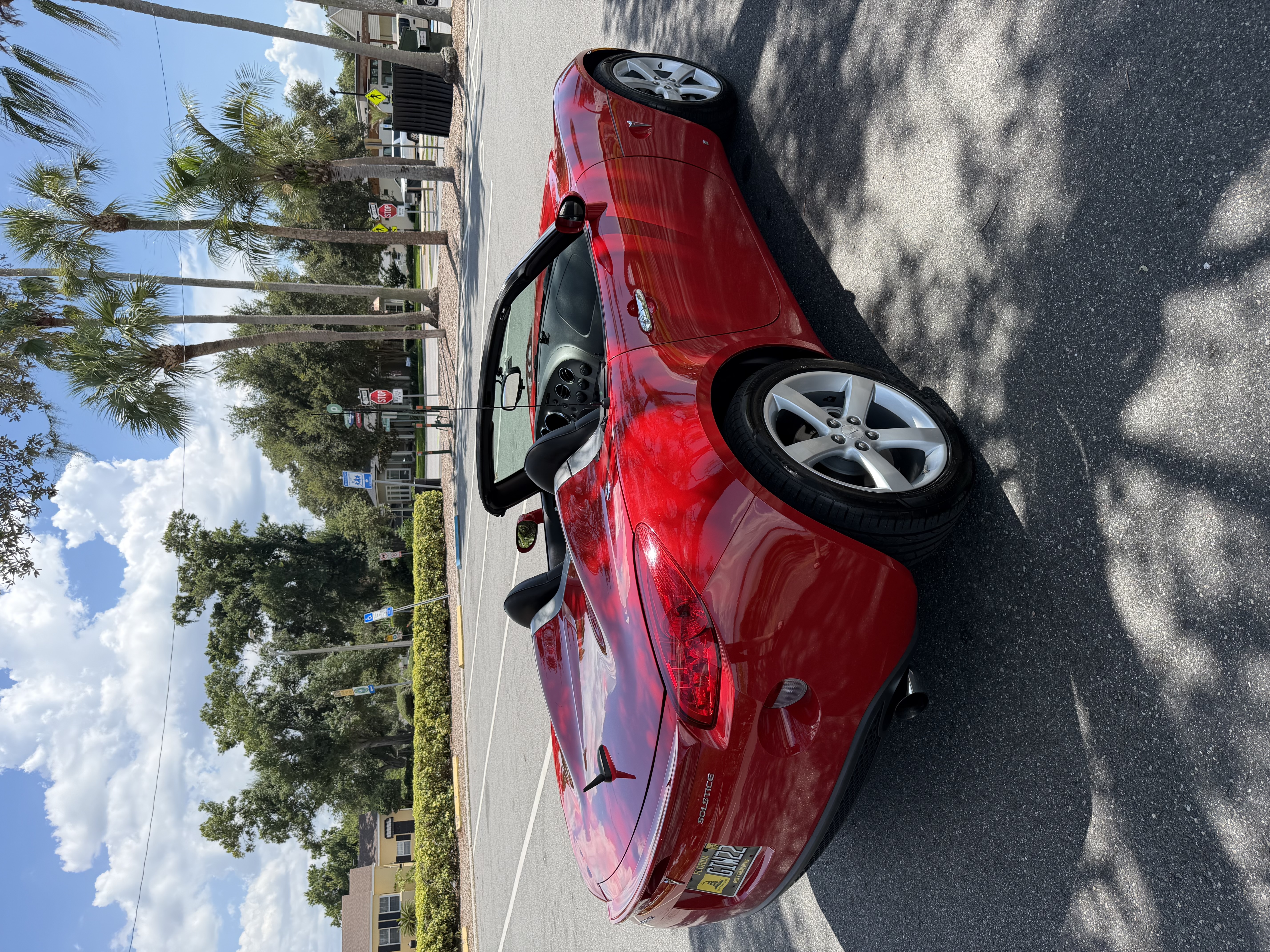 Used 2008 Pontiac Solstice Convertible w/ Premium Package RWD image 12