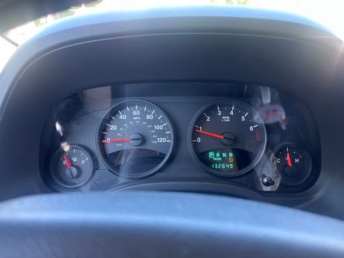 Used 2010 Jeep Patriot Sport FWD image 15