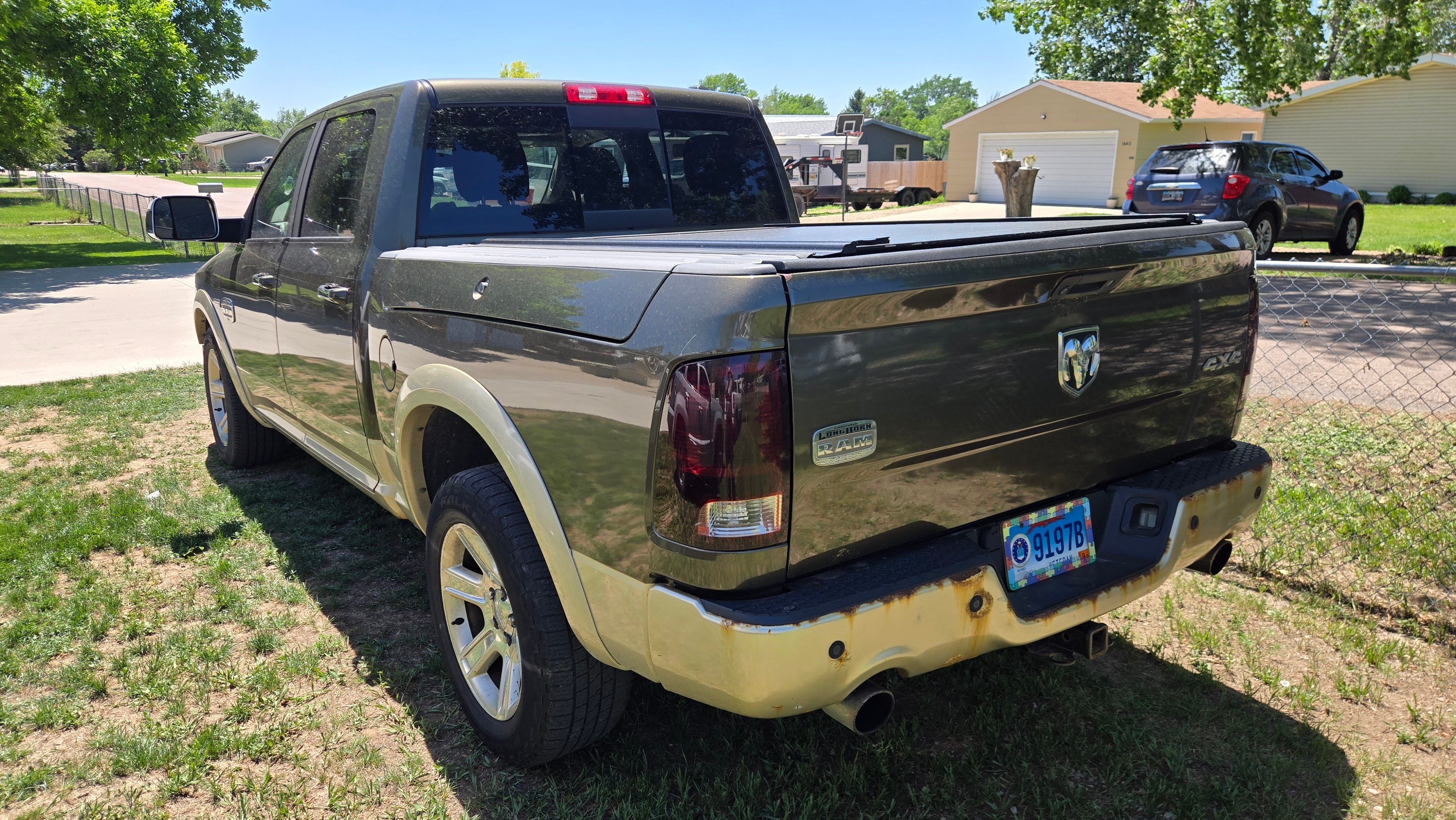 Used 2012 RAM 1500 Laramie Longhorn AWD/4WD image 11
