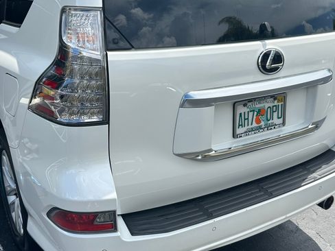 Used 2022 Lexus GX 460 Premium AWD/4WD image 19