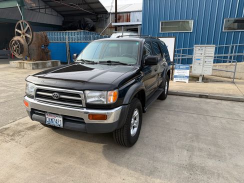 Used 1996 Toyota 4Runner Limited AWD/4WD image 1