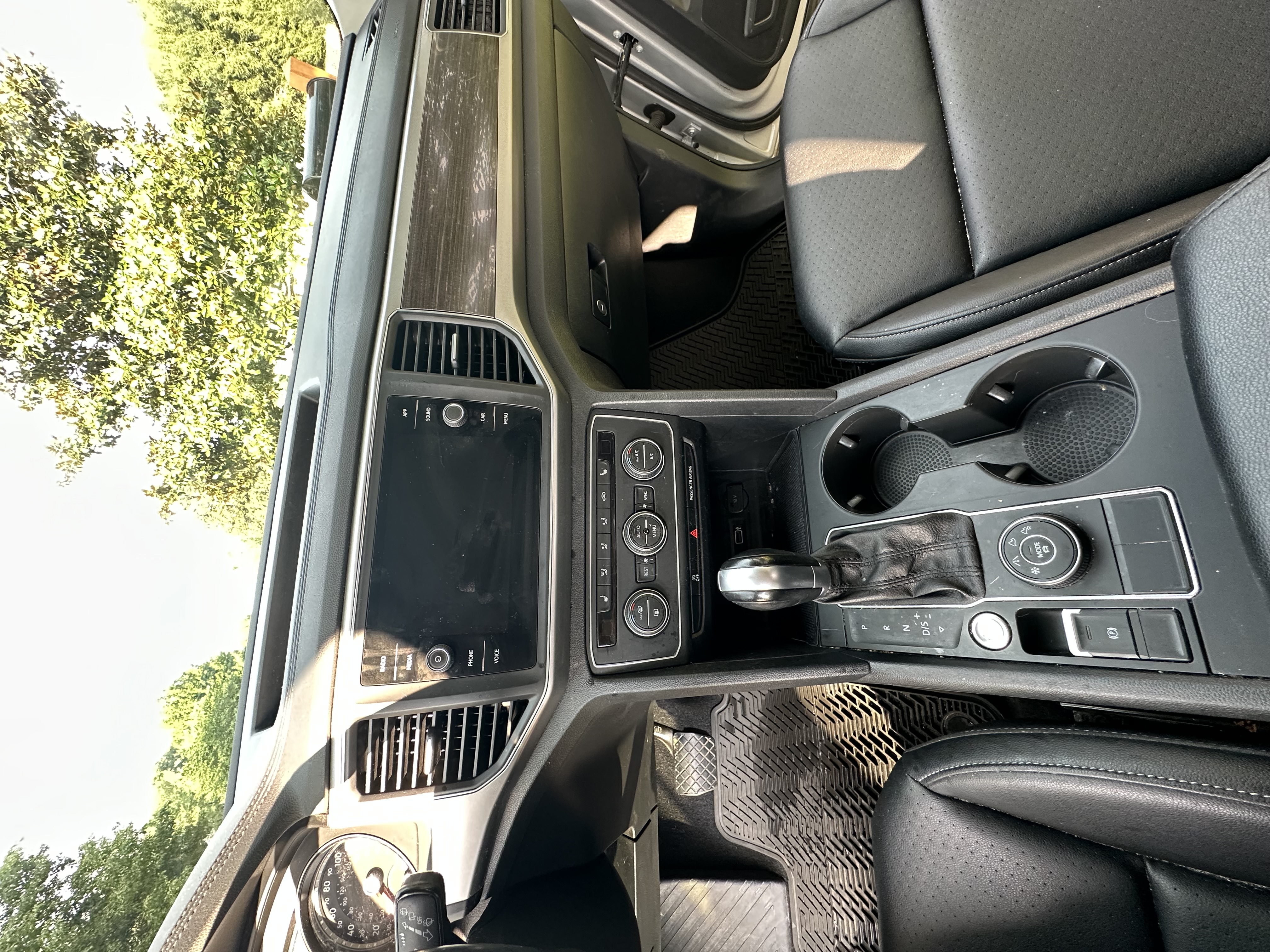 Used 2019 Volkswagen Atlas SE AWD/4WD image 9