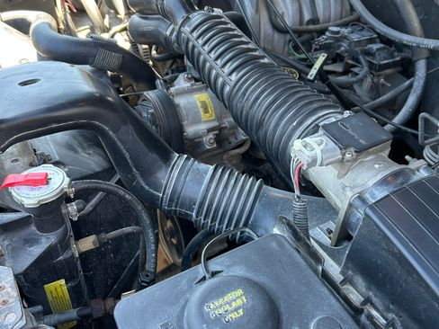 Used 1995 Ford F150 2WD Regular Cab image 15