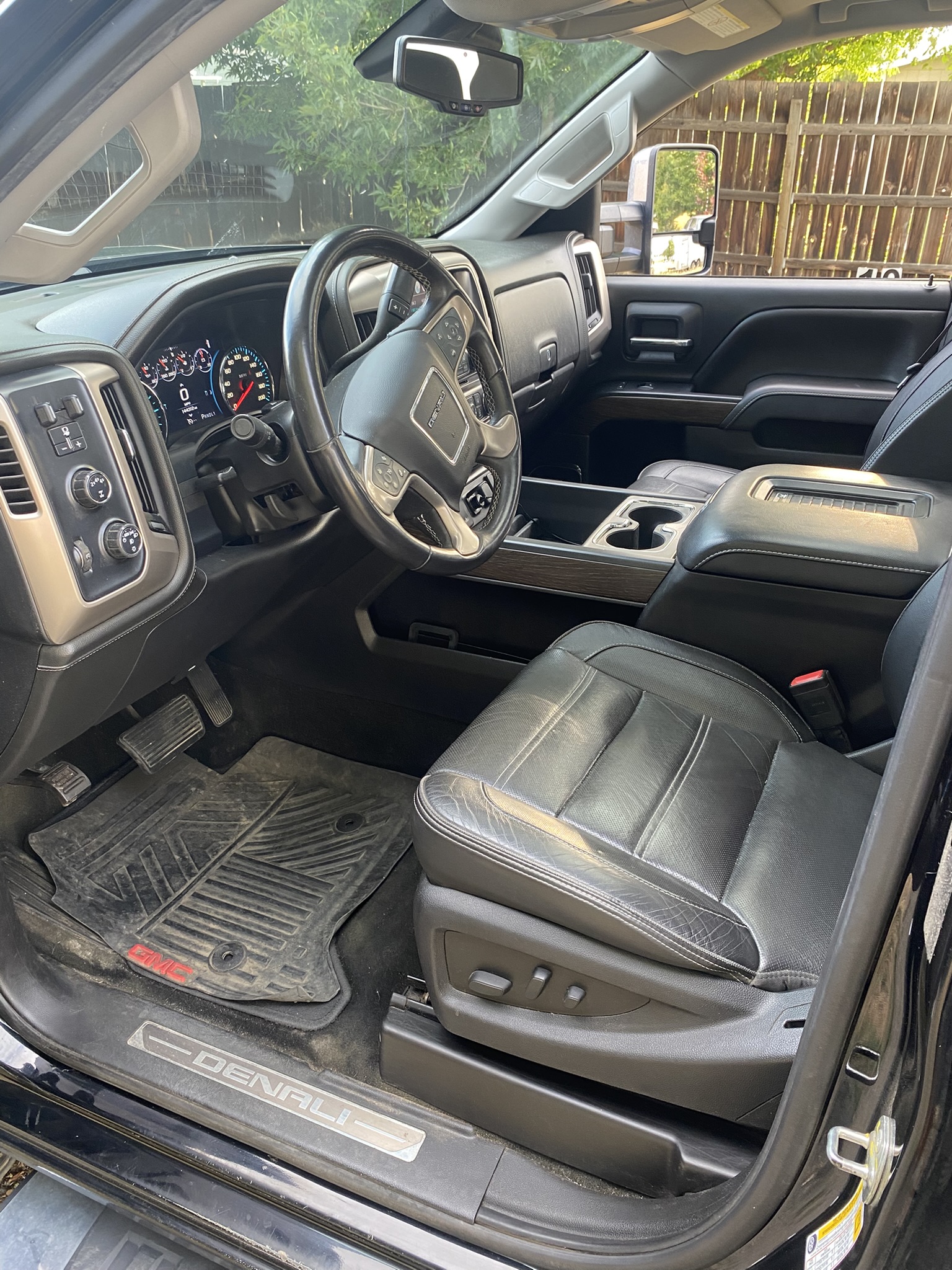 Used 2017 GMC Sierra 3500 Denali AWD/4WD image 8