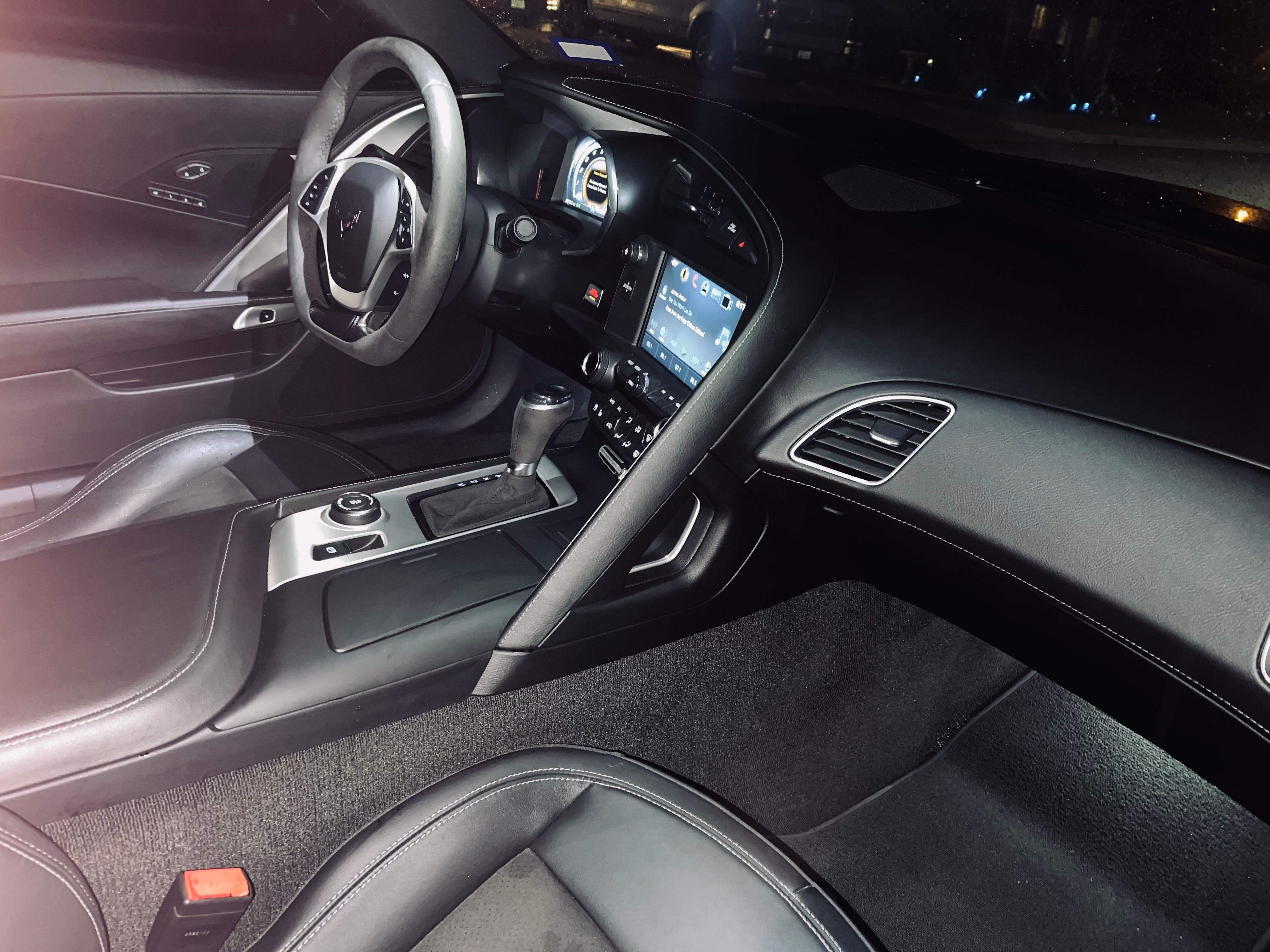 Used 2018 Chevrolet Corvette Grand Sport RWD image 14