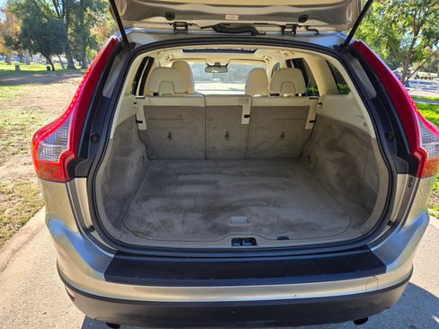 Used 2012 Volvo XC60 3.2 image 9