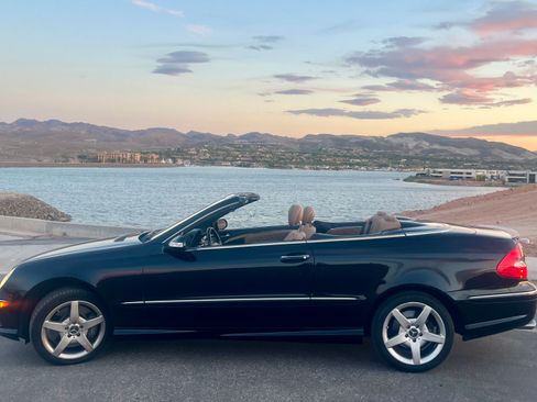 Used 2006 Mercedes-Benz CLK 500 Cabriolet image 4