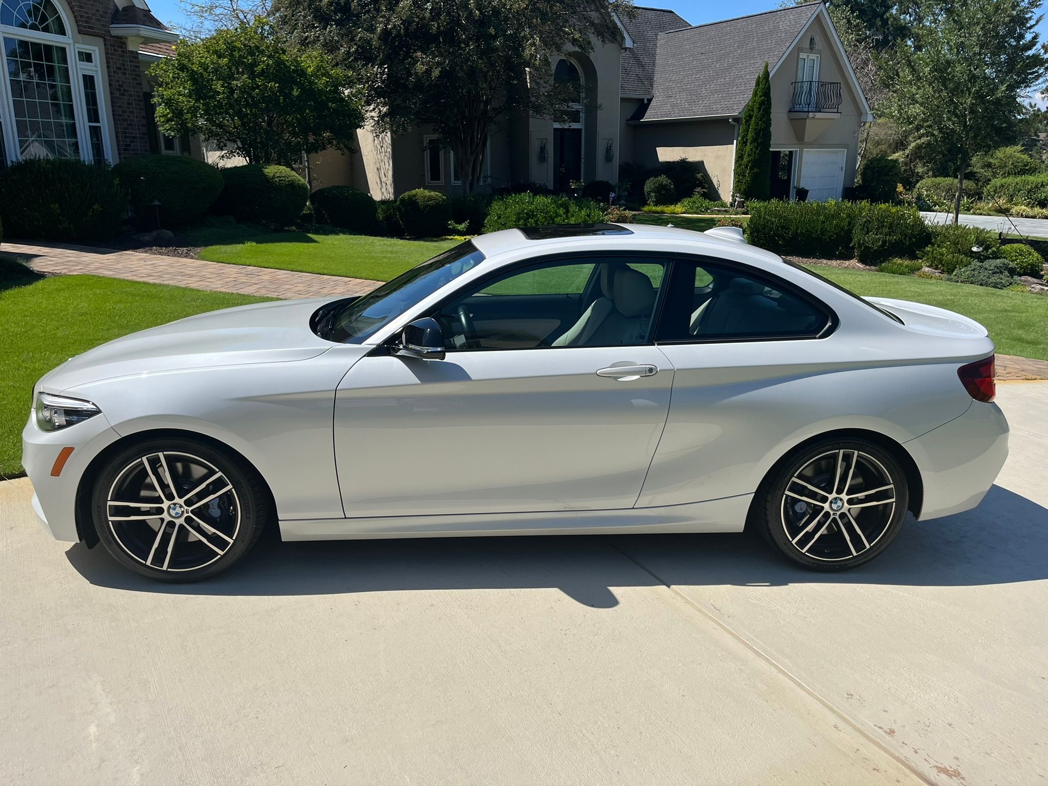 Used 2021 BMW M240i Coupe RWD image 8