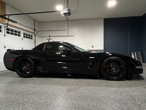 Used 2003 Chevrolet Corvette Z06 w/ Memory Package, 3 Drivers RWD image 1