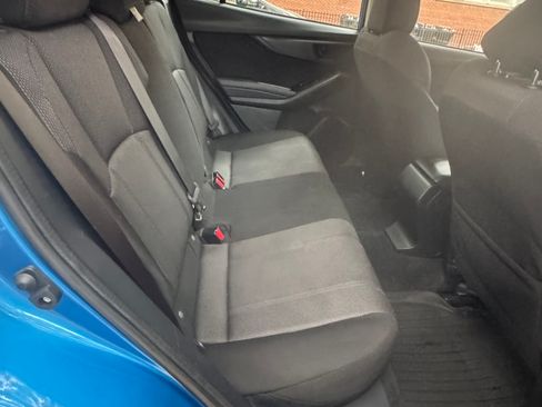 Used 2020 Subaru Impreza 2.0i Premium image 17