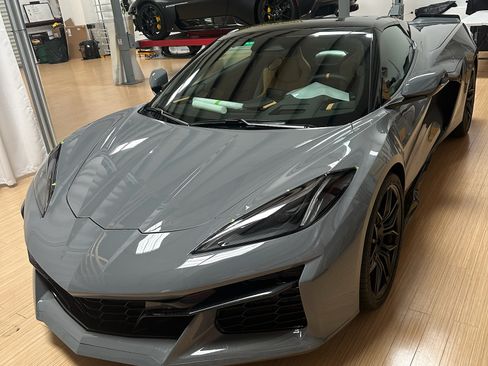 Used 2024 Chevrolet Corvette Z06 image 14