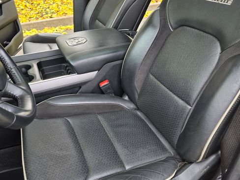 Used 2023 RAM 1500 Laramie image 16