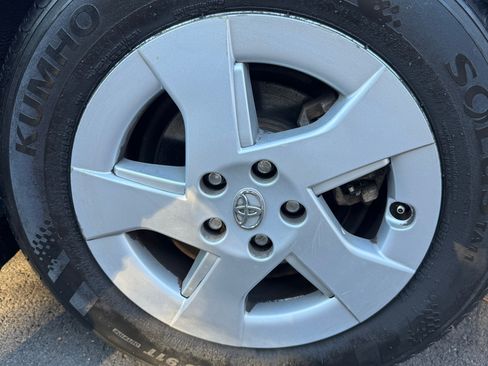 Used 2010 Toyota Prius Five image 13