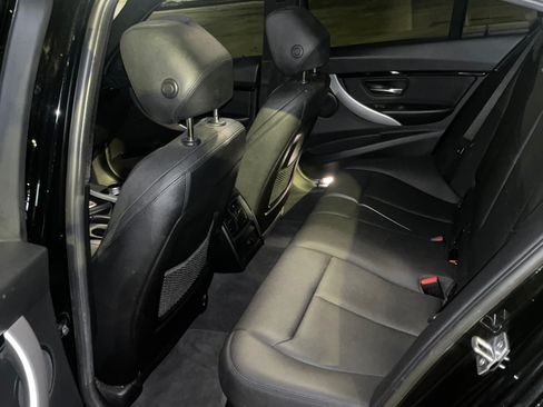 Used 2018 BMW 330e image 16