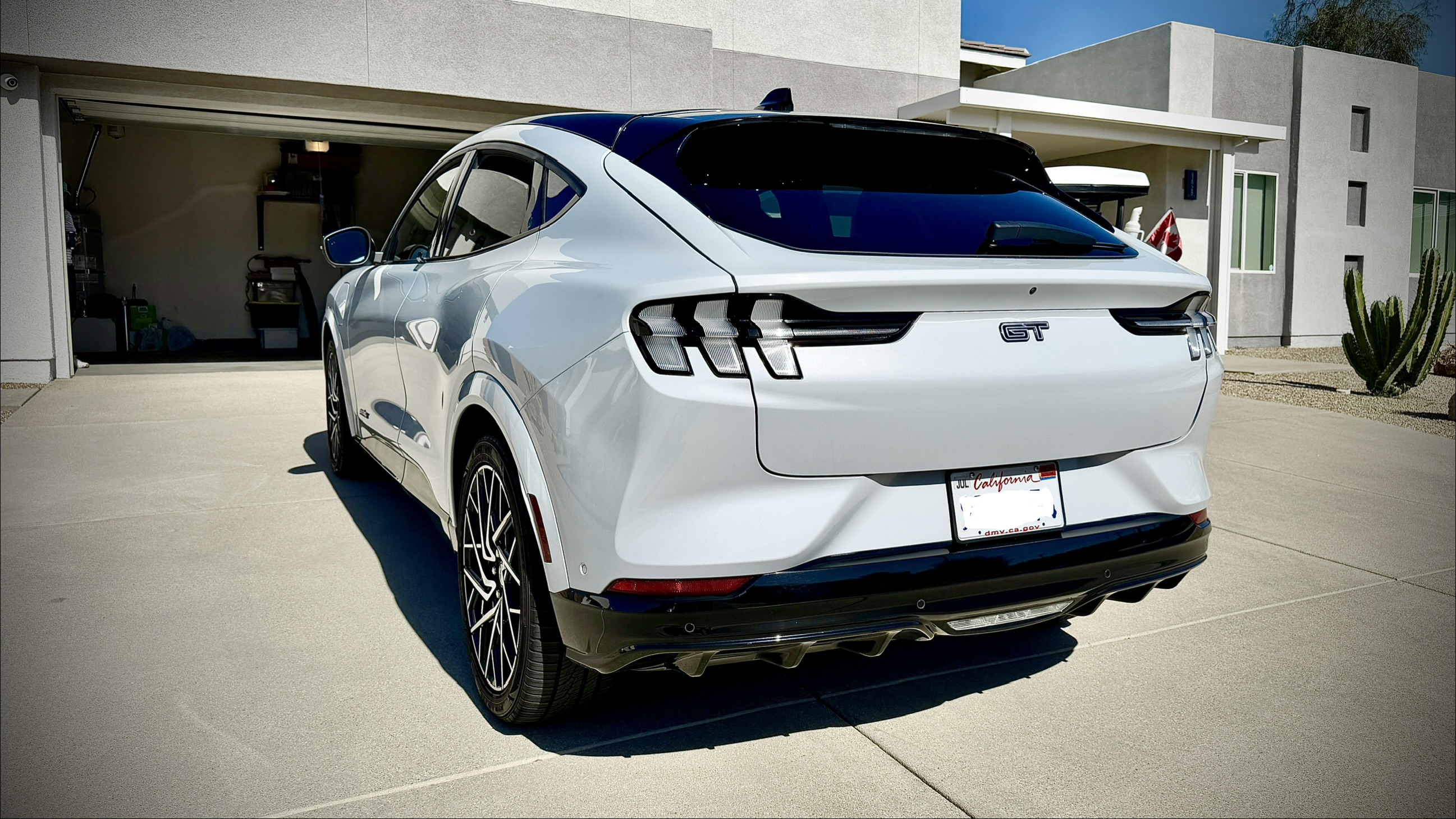 Used 2022 Ford Mustang Mach-E GT w/ GT Performance Edition AWD/4WD image 6