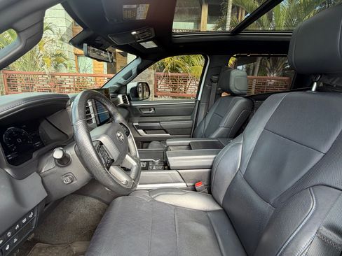 Used 2024 Toyota Tundra Platinum image 11