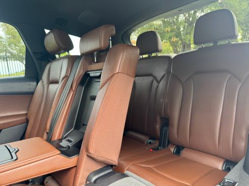 Used 2018 Audi Q7 2.0T Premium Plus w/ Premium Plus Package AWD/4WD image 15