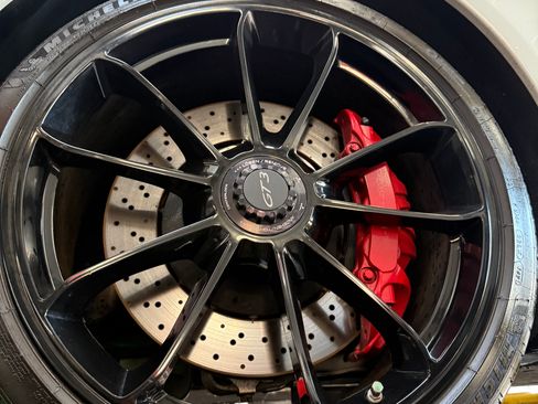 Used 2018 Porsche 911 GT3 image 22