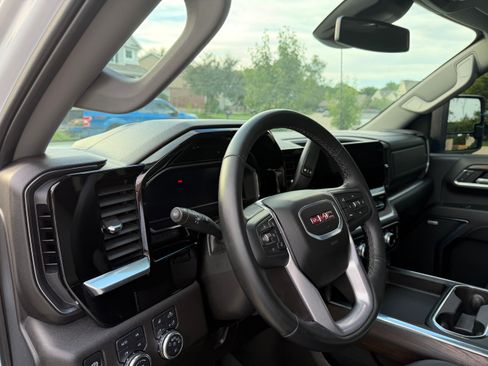 Used 2024 GMC Sierra 2500 SLT w/ SLT Premium Package AWD/4WD image 20
