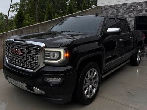 Used 2016 GMC Sierra 1500 Denali w/ Enhanced Driver Alert Package AWD/4WD image 15