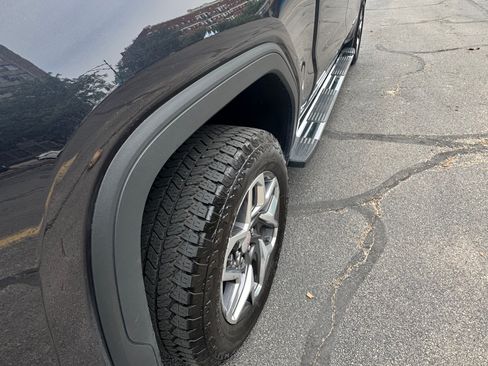 Used 2024 GMC Sierra 1500 SLT w/ SLT Premium Plus Package image 12