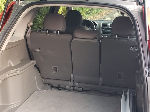 Used 2010 Honda CR-V LX image 12