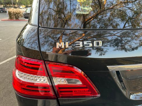 Used 2012 Mercedes-Benz ML 350 BlueTEC 4MATIC image 23
