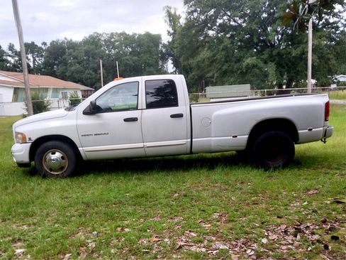 Used 2004 Dodge Ram 3500 Truck SLT w/ Sport Appearance Group image 1