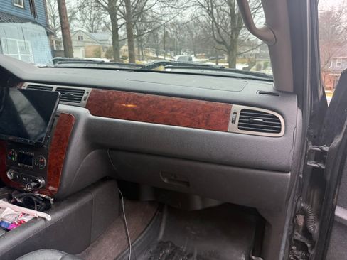 Used 2009 Chevrolet Silverado 2500 LTZ w/ Safety Package image 15