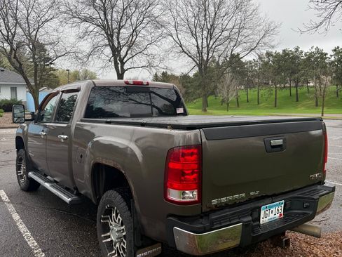 Used 2008 GMC Sierra 2500 SLT AWD/4WD image 10