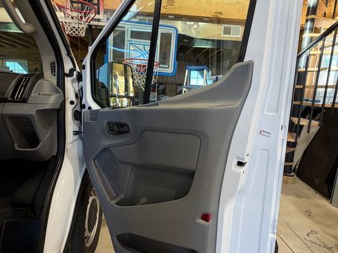 Used 2018 Ford Transit 150 148 Medium Roof image 22