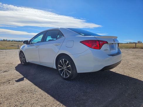Used 2019 Toyota Corolla SE image 10