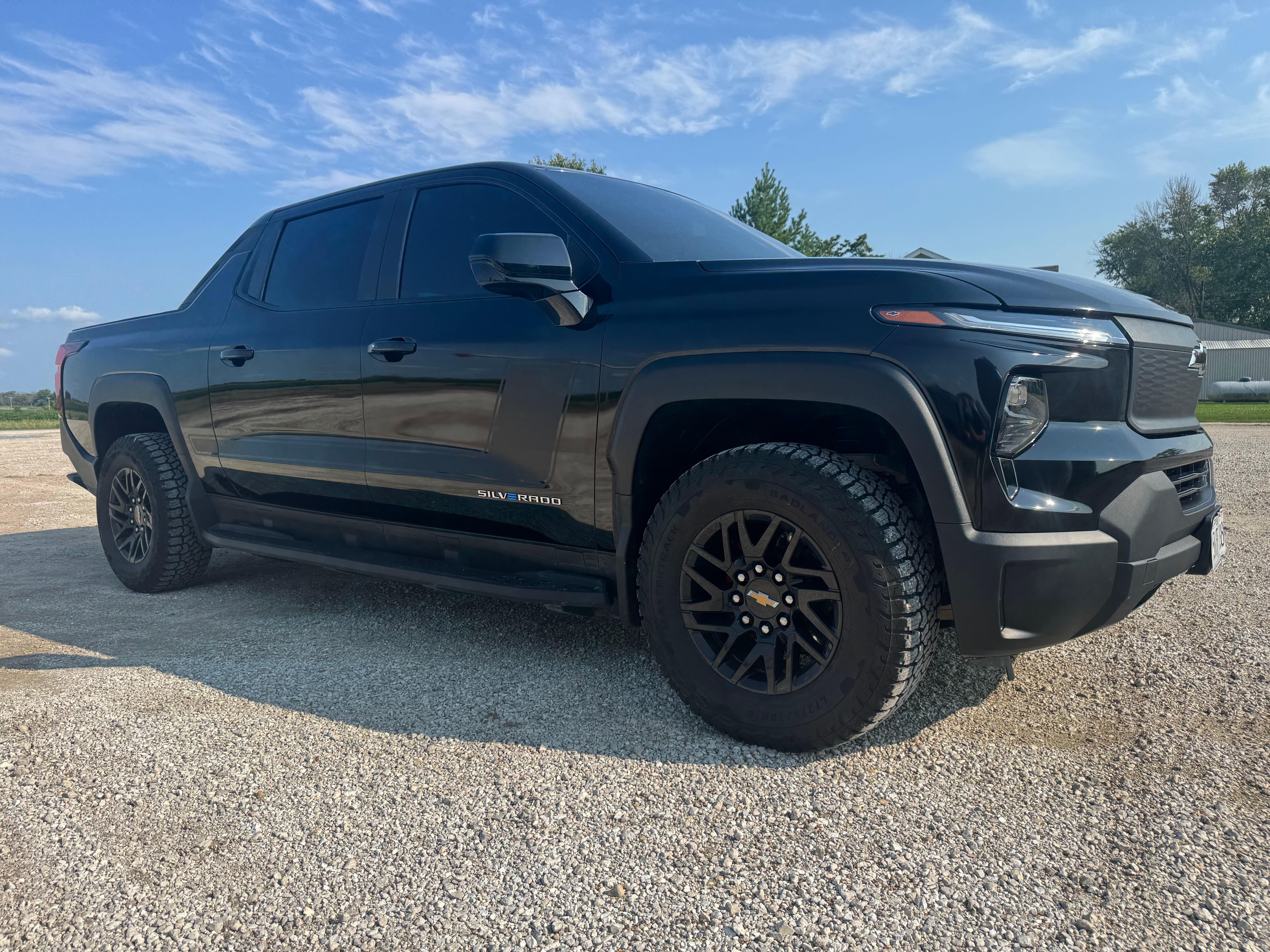 Used 2024 Chevrolet Silverado EV W/T AWD/4WD image 8