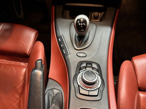 Used 2010 BMW M3 Convertible image 15