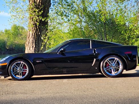 Used 2008 Chevrolet Corvette Z06 w/ Preferred Equipment Group image 8