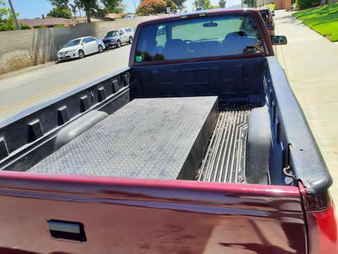 Used 1997 Chevrolet Silverado 2500 2WD Extended Cab w/ Preferred Equipment Group 2 image 10