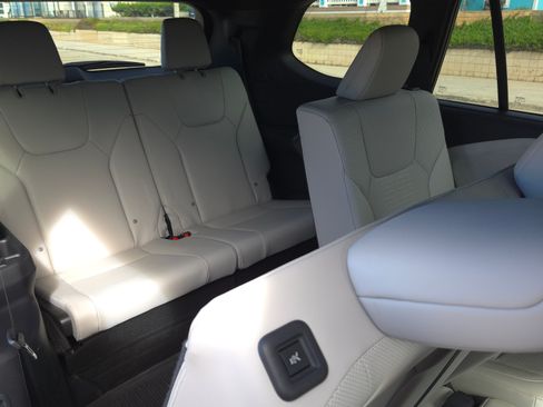 Used 2024 Lexus TX 350 AWD image 10