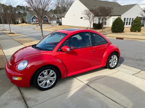 Used 2003 Volkswagen Beetle GLS image 1